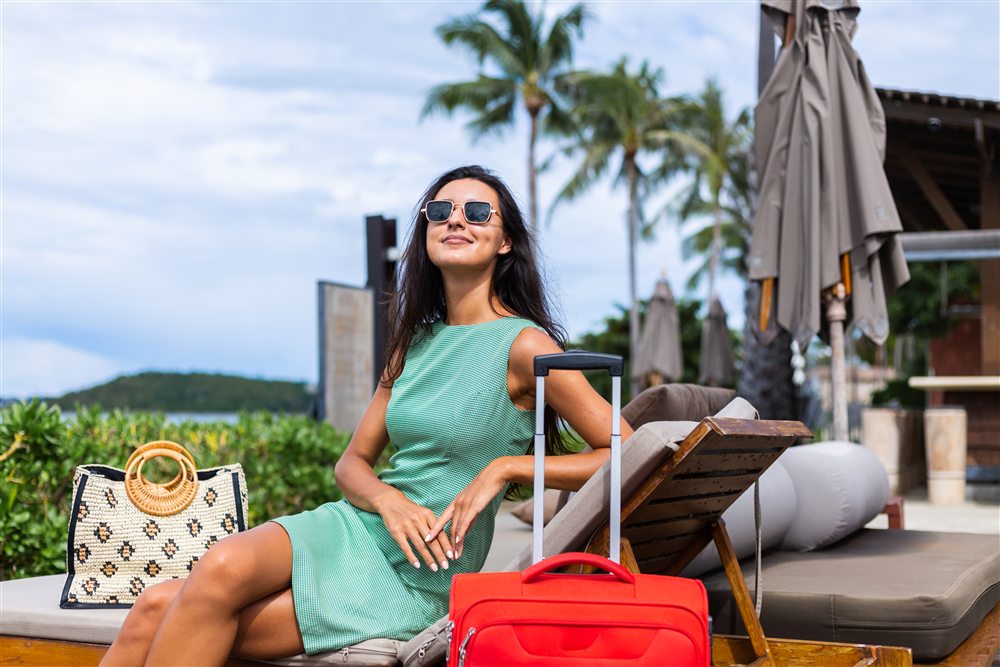 Travel & Holiday Packages